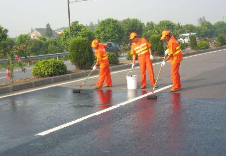 枣庄 彩色路面喷漆维修改色的使用寿命有多长？